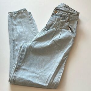 Princess Polly - high rise, straight leg‎ light wash denim jeans